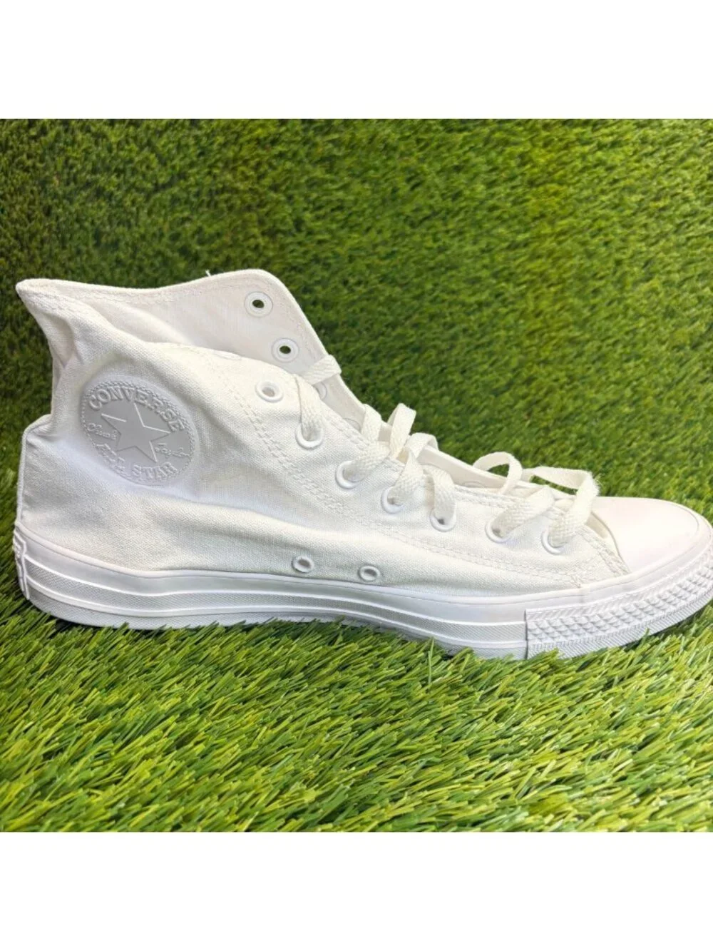 Converse Chuck Taylor All Star High Mens Size 12 White Athletic Shoes Sneakers